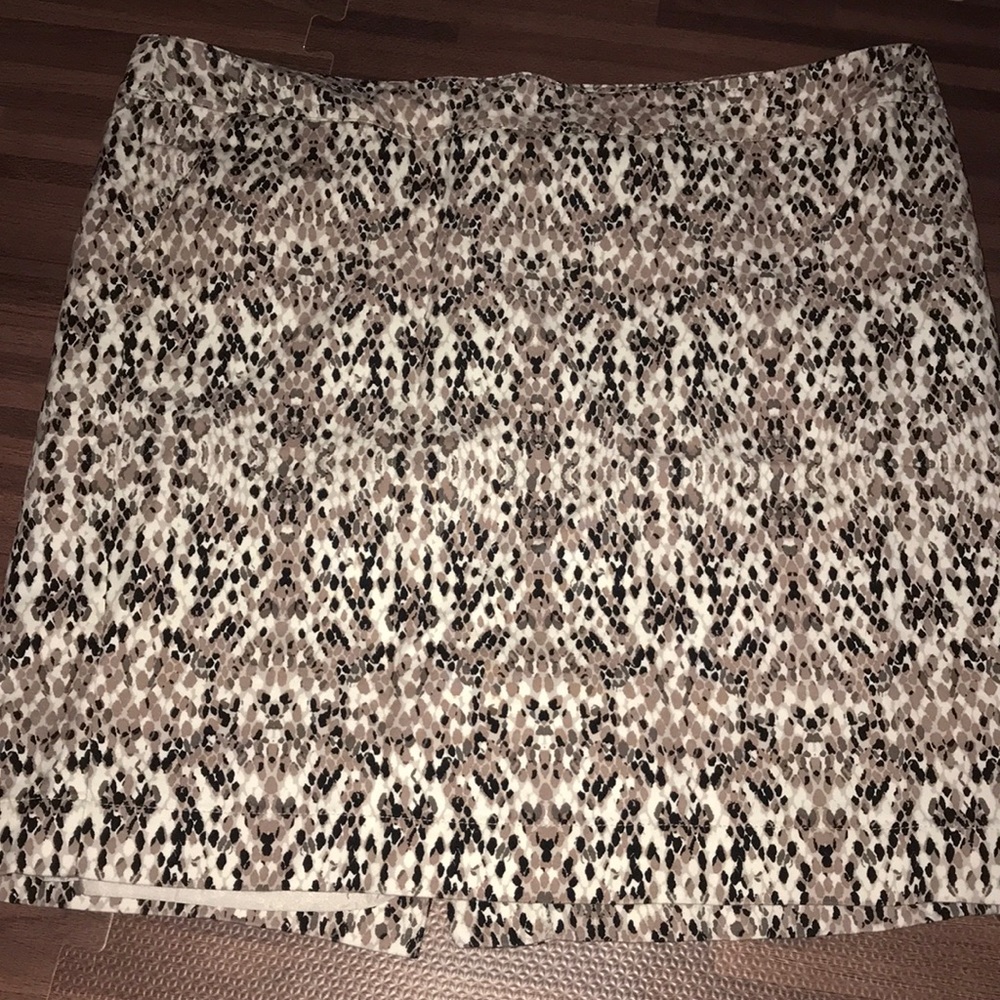 Pencil skirt
